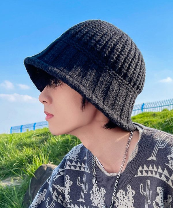 2025 New Black Embroideried Men Knit Bucket Hat - Image 4