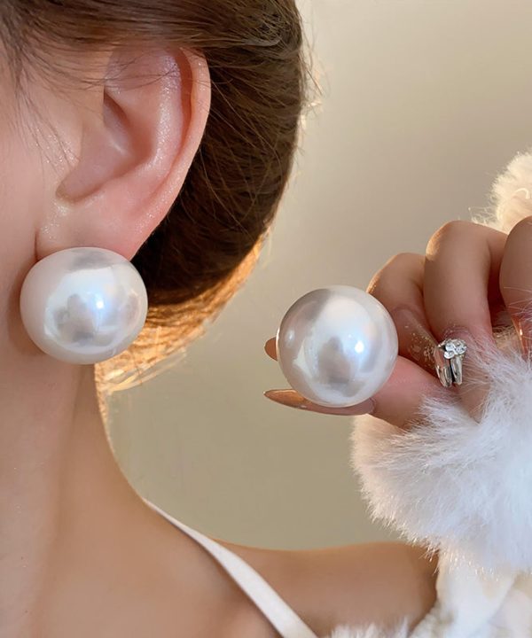 Art Champagne Alloy Pearl Stud Earrings - Image 2