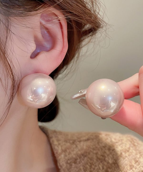 Art Champagne Alloy Pearl Stud Earrings - Image 4