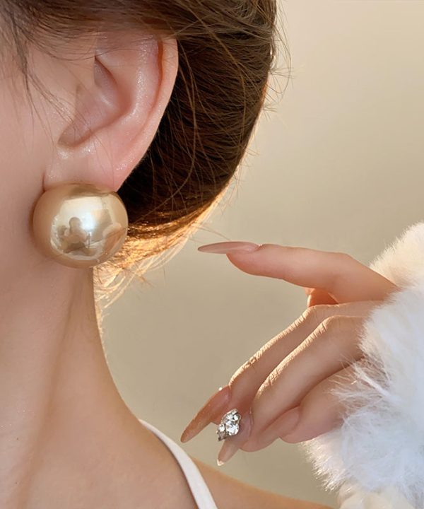 Art Champagne Alloy Pearl Stud Earrings - Image 5