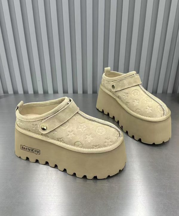 Chic Light Camel Suede Embossed Splicing Platform Slide Sandals - Image 3