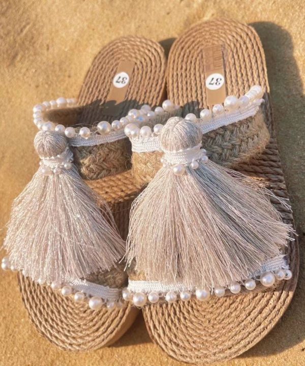 Ethnic Style Tassel Grass Woven Beach Flat Slide Sandals - Image 2