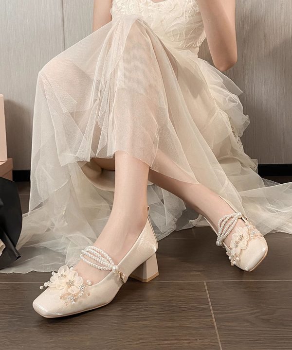 French Sweet Flower Thick Heel Satin Mary Jane Shoes - Image 2