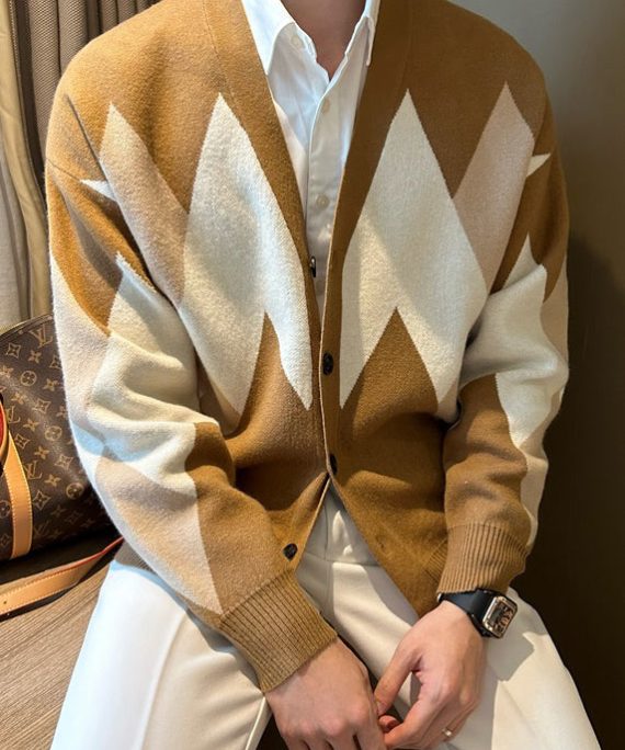 Khaki Plaid Cozy Knit Men Coats V Neck Spring