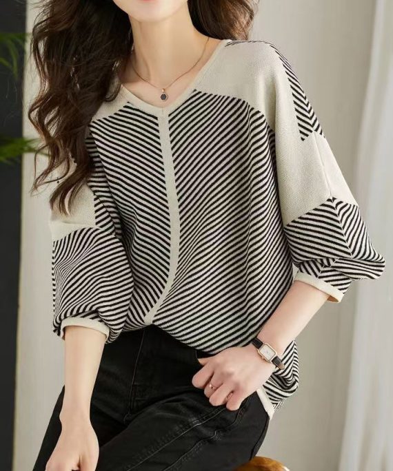 Loose Apricot Striped Patchwork Knit Sweaters V Neck Spring
