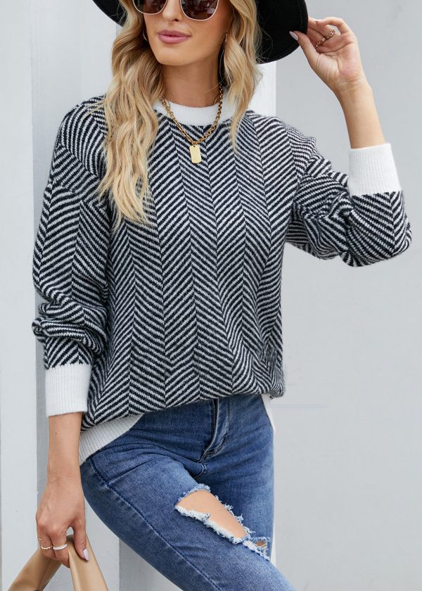 Loose Black O-Neck Striped Cozy Knit Sweater Spring - Image 4