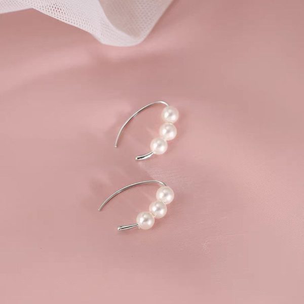 Simple Silk Sterling Silver Pearl Hoop Earrings - Image 5