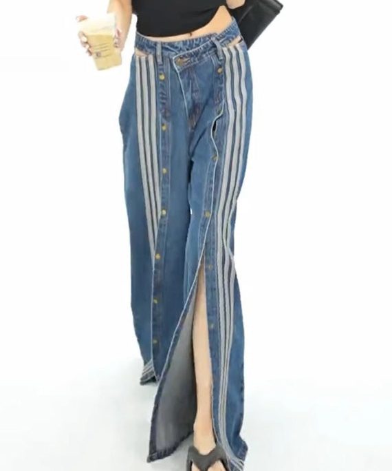 Stylish Blue Pockets Side Open Denim Wide Leg Pants Spring