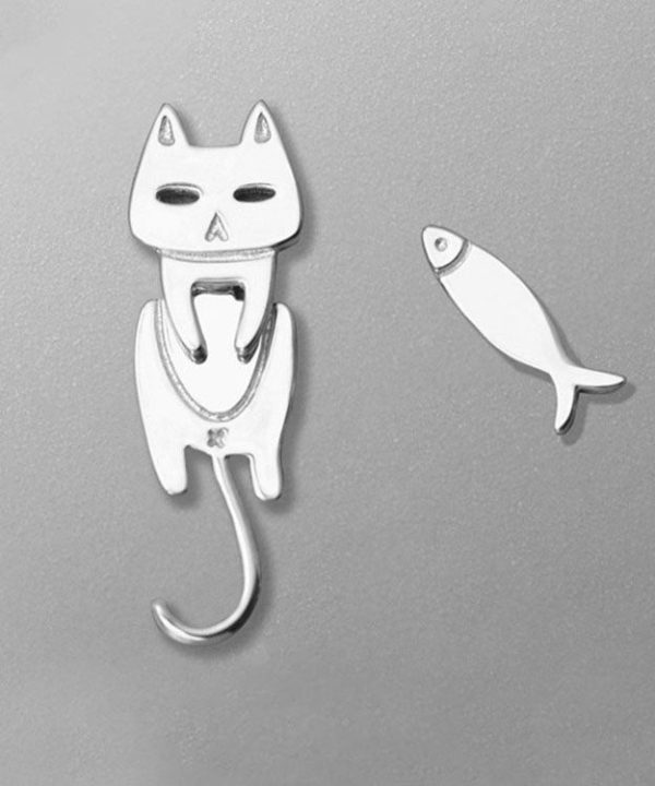 Women Stylish Cat and Fish Asymmetrical Design Metal Stud Earrings - Image 2